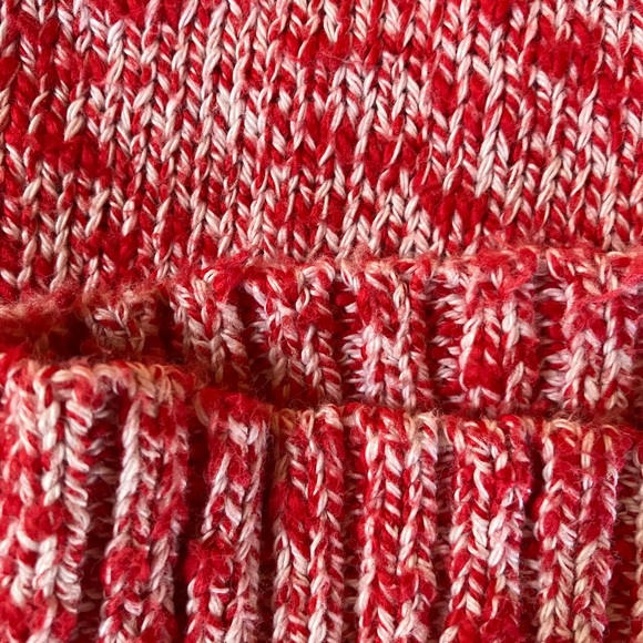 L.L. Bean XS Red & White Knit Pullover Sweater - Picture 8 of 8